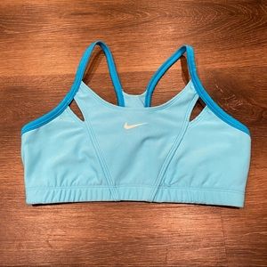 💙 Nike vintage sports bra